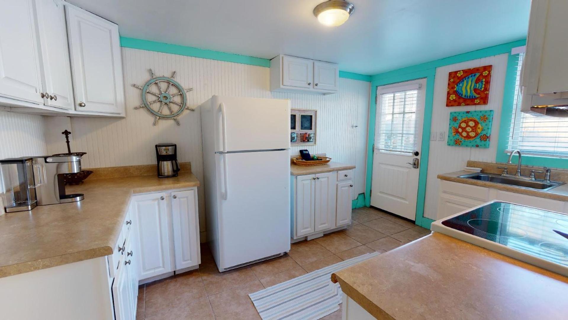 1201 Lovell Avenue By Tybee Beach Vacation Rentals タイビーアイランド エクステリア 写真