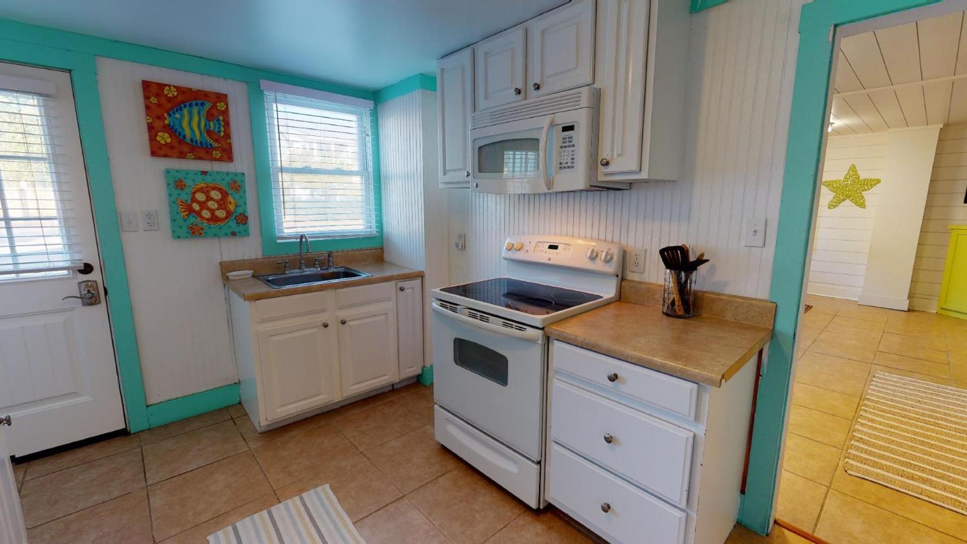 1201 Lovell Avenue By Tybee Beach Vacation Rentals タイビーアイランド エクステリア 写真